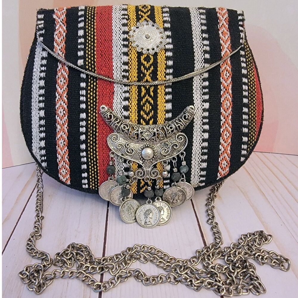 Vtg & Rare Boho Clam Shell Braided Colorful Hipster Purse w/46" Chain Strap